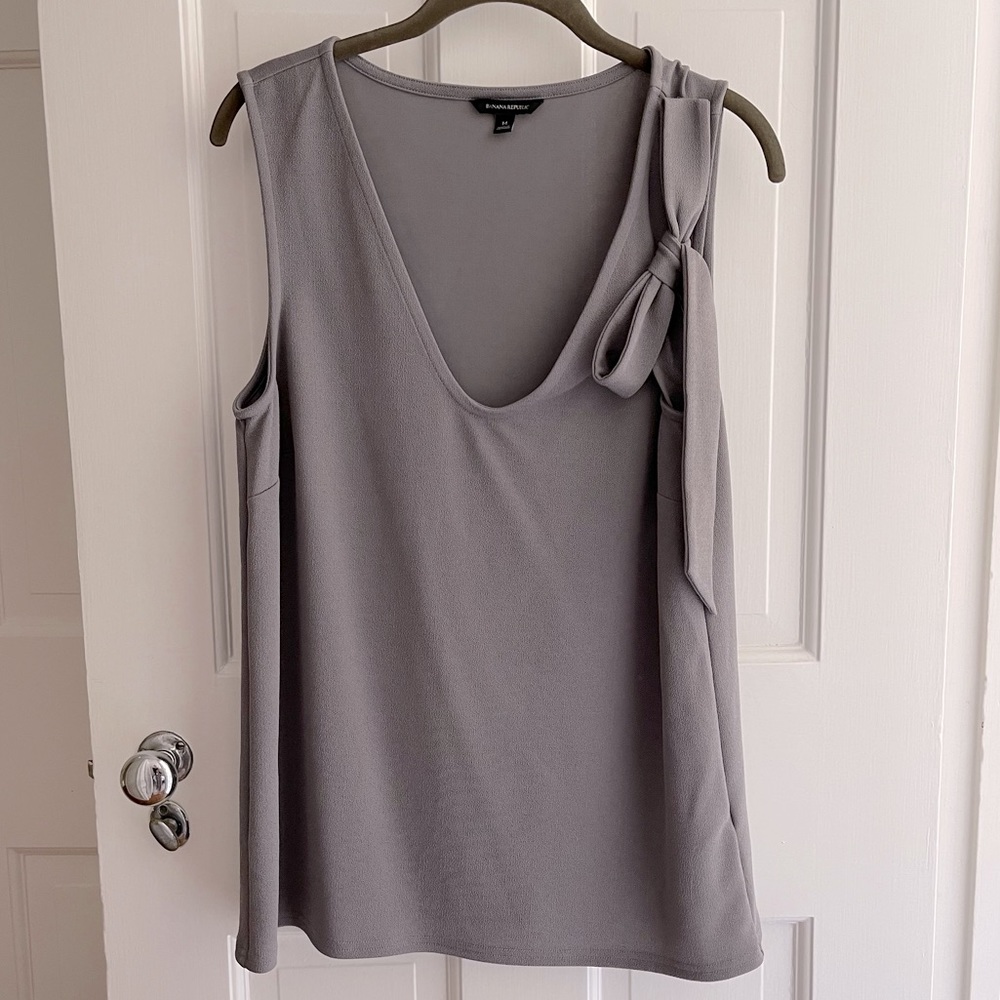 Banana Republic Purple/Gray Blouse